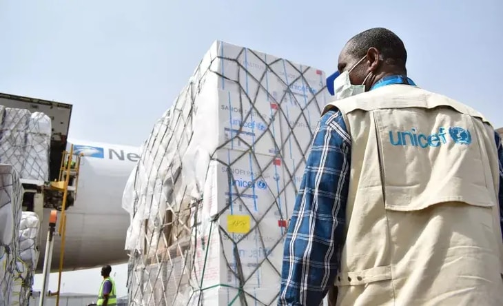 UNICEF and partners launch first solar-powered medical oxygen plant in Nigeria